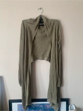 BCBGMaxAzria Beige Knit Top
